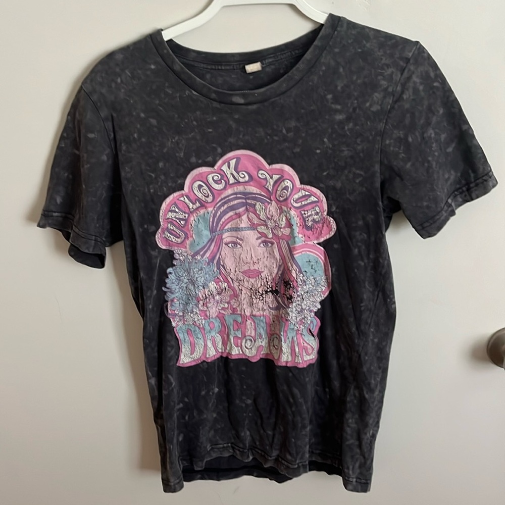 Very dark gray tshirt, “unlock your dreams”, distressed, small